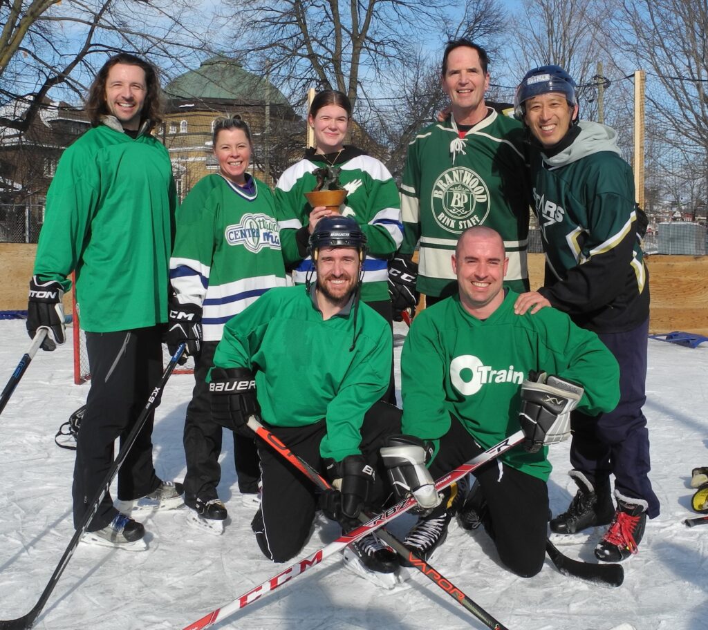 OOE Hosers team photo on Mutchmor rink ice